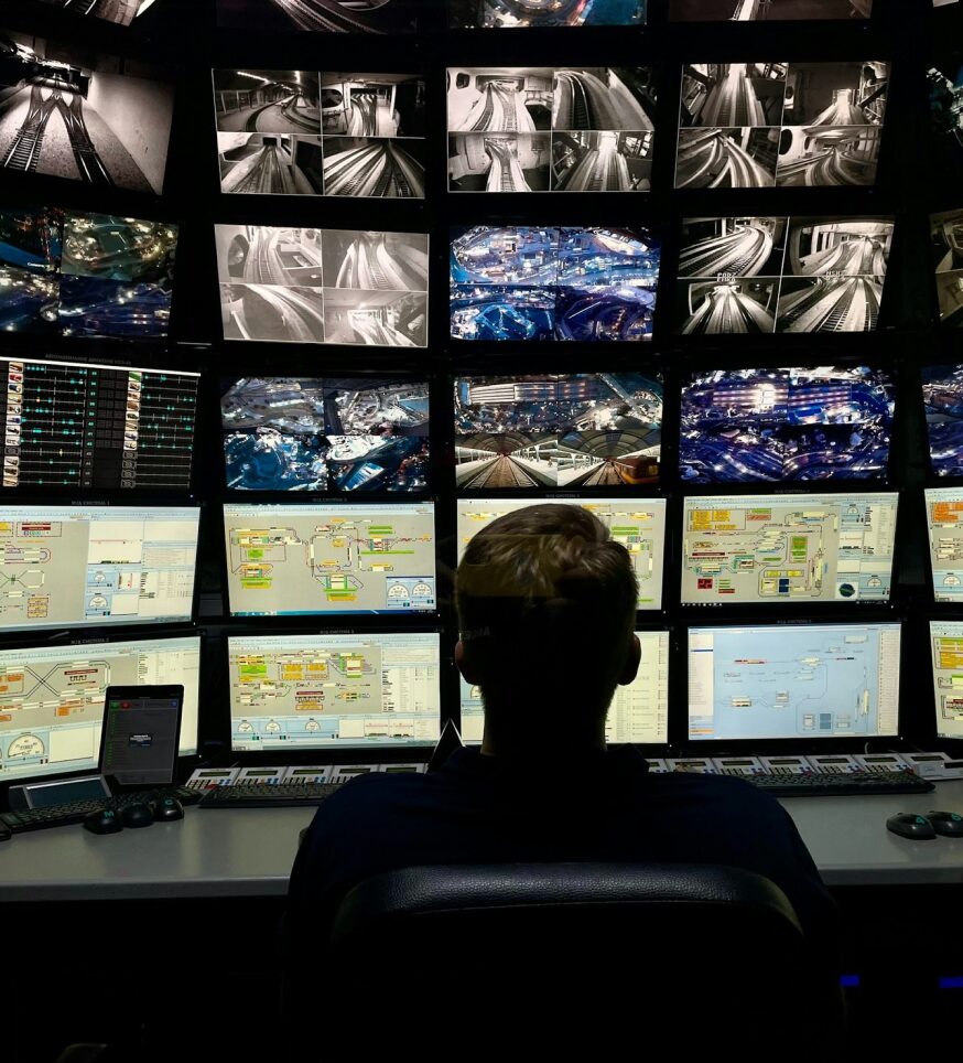 Server e-tacho stahuje data z tachografů